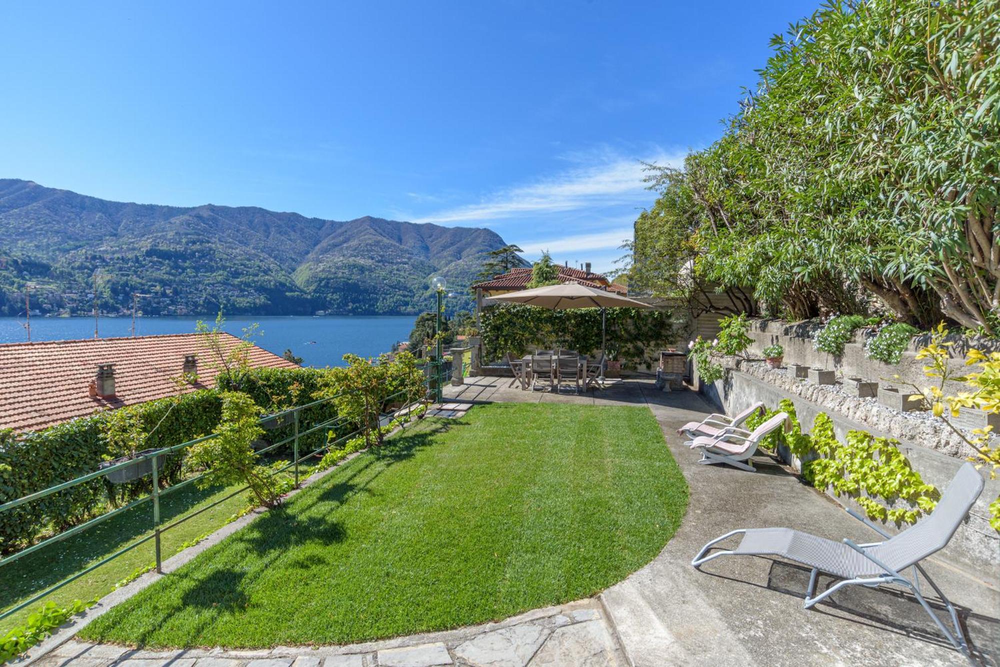 Casa Bambu - Splendida Vista Lago E Posto Auto Laglio Zewnętrze zdjęcie