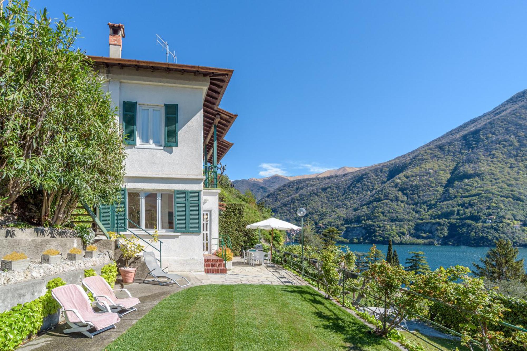 Casa Bambu - Splendida Vista Lago E Posto Auto Laglio Zewnętrze zdjęcie