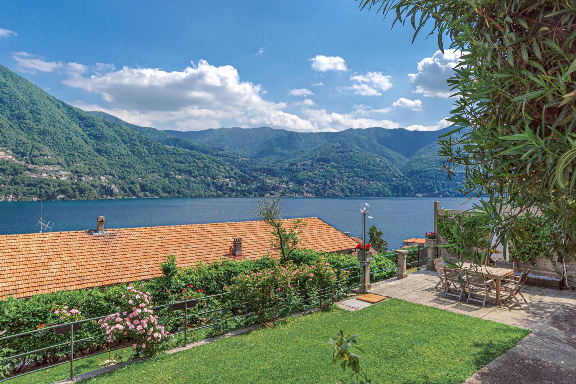 Casa Bambu - Splendida Vista Lago E Posto Auto Laglio Zewnętrze zdjęcie